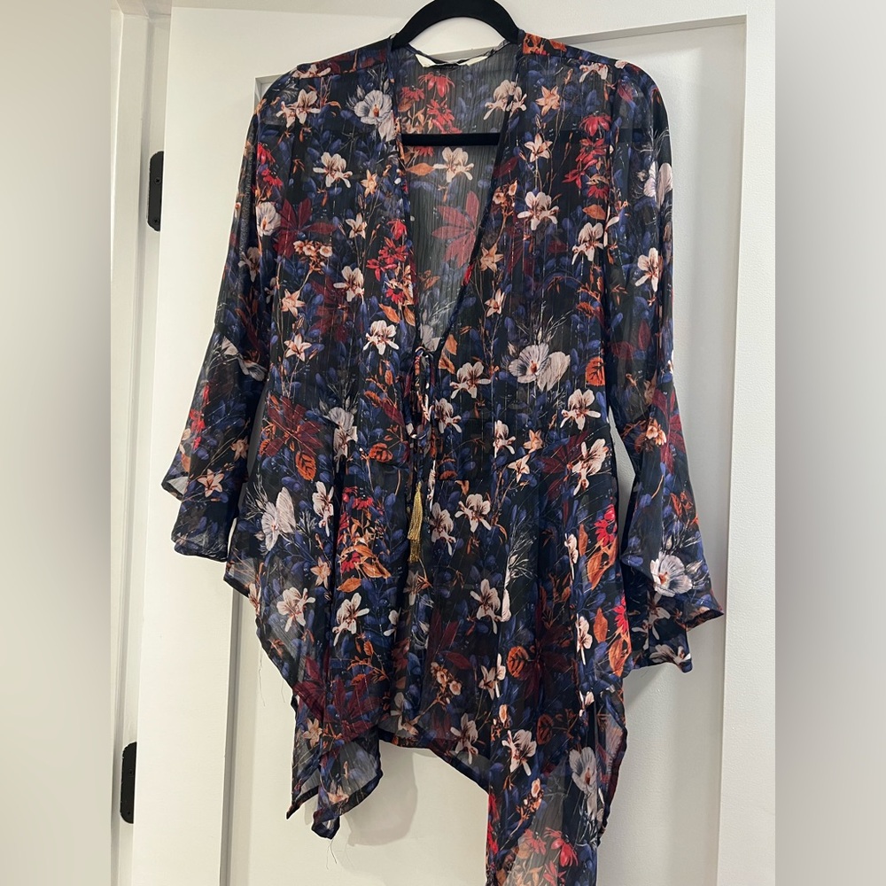 Bershka floral cover-up